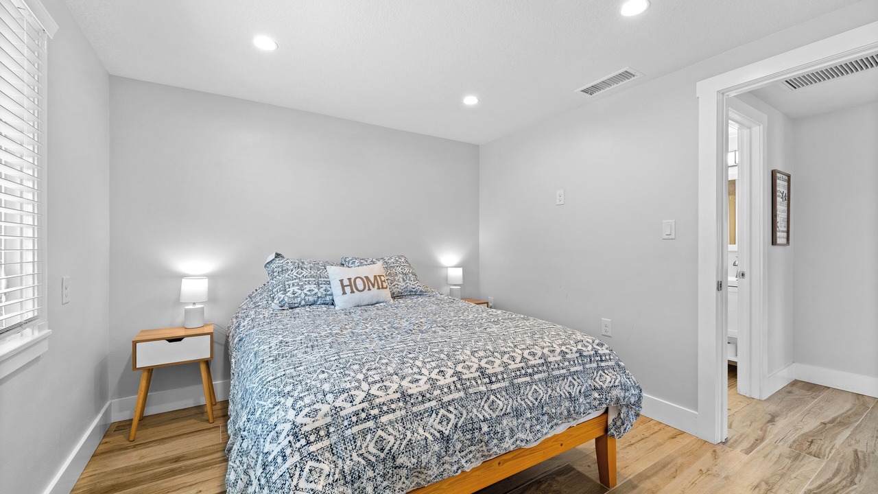 Photo of Bedroom in Laurel