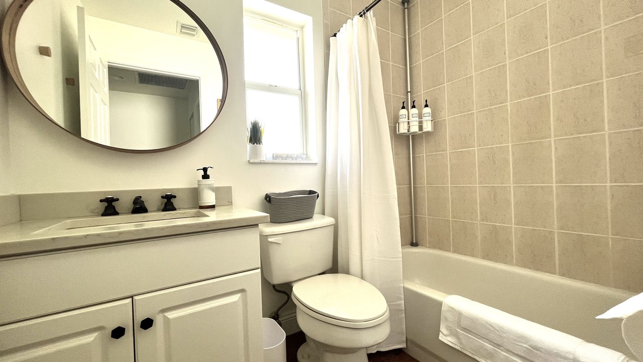 Photo of Bathroom in North Palm Beach Heights