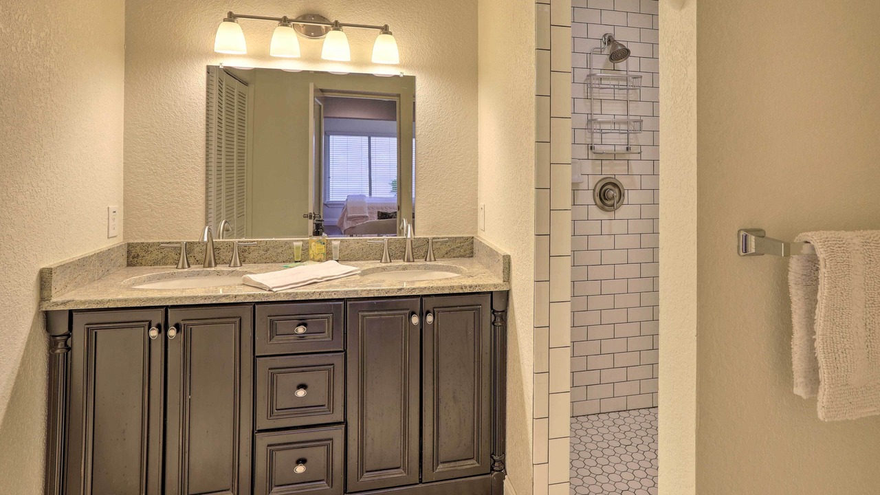 Photo of Bathroom in Belle Vista