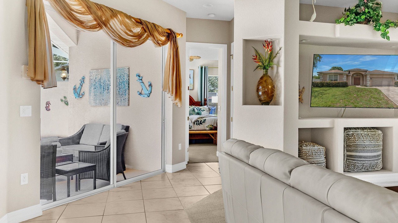 Photo of Livingroom in Spring Hill