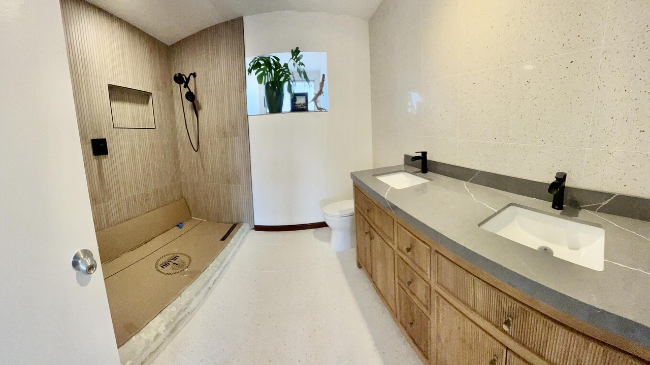 Photo of Bathroom in Colin Park
