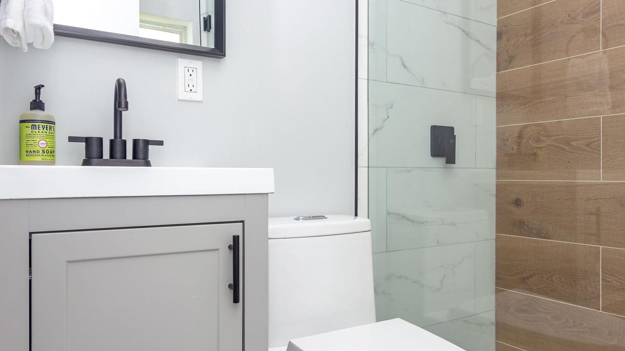 Photo of Bathroom in Hallandale Beach