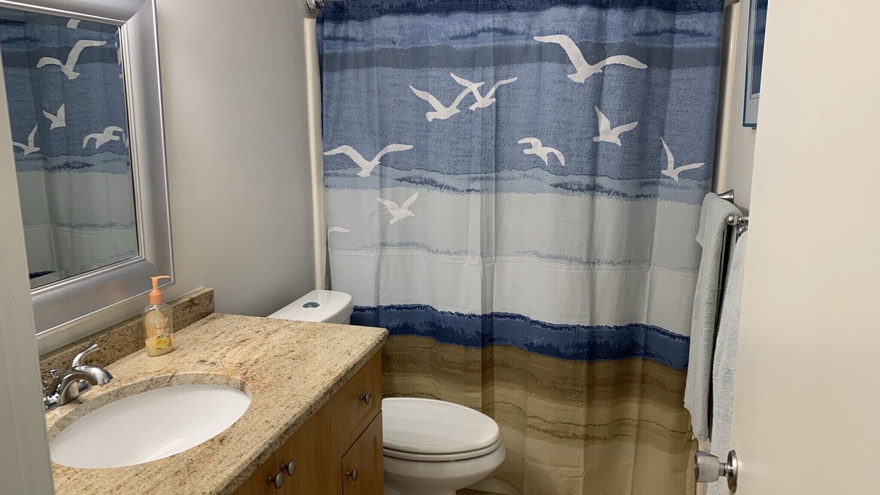 Photo of Bathroom in Isles of Capri