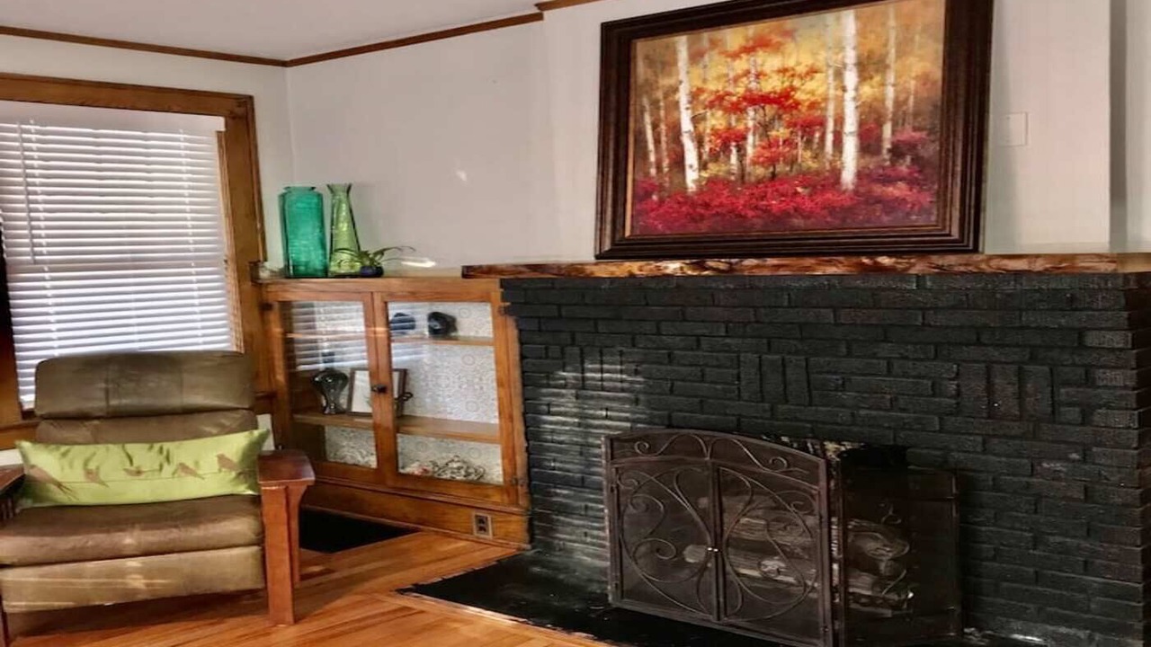 Photo of Livingroom in Waynesville