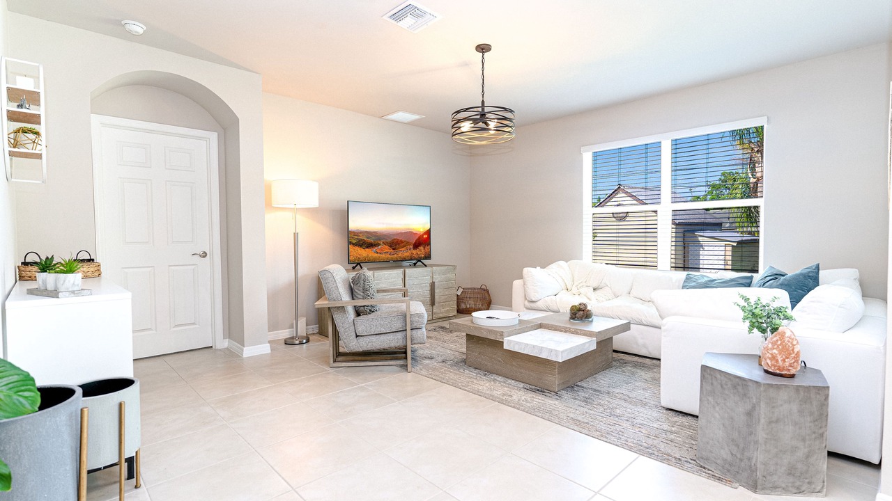 Photo of Bedroom in San Carlos Park