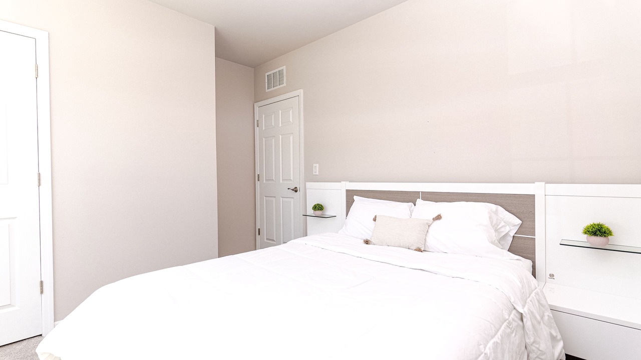 Photo of Bedroom in San Carlos Park