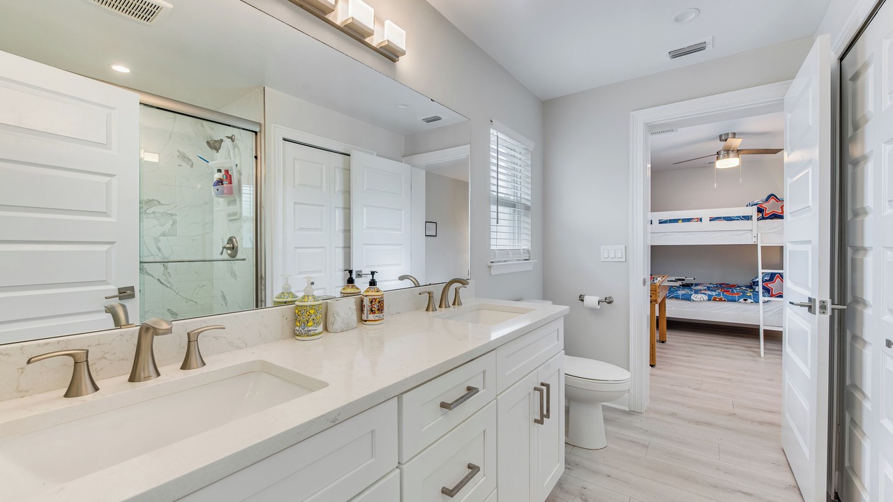 Photo of Bathroom in Seacoast Shores