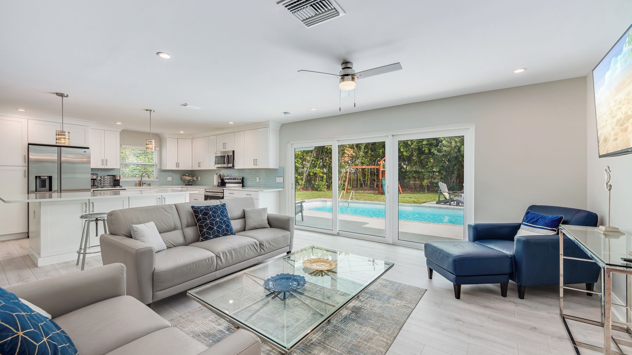 Photo of Livingroom in Seacoast Shores