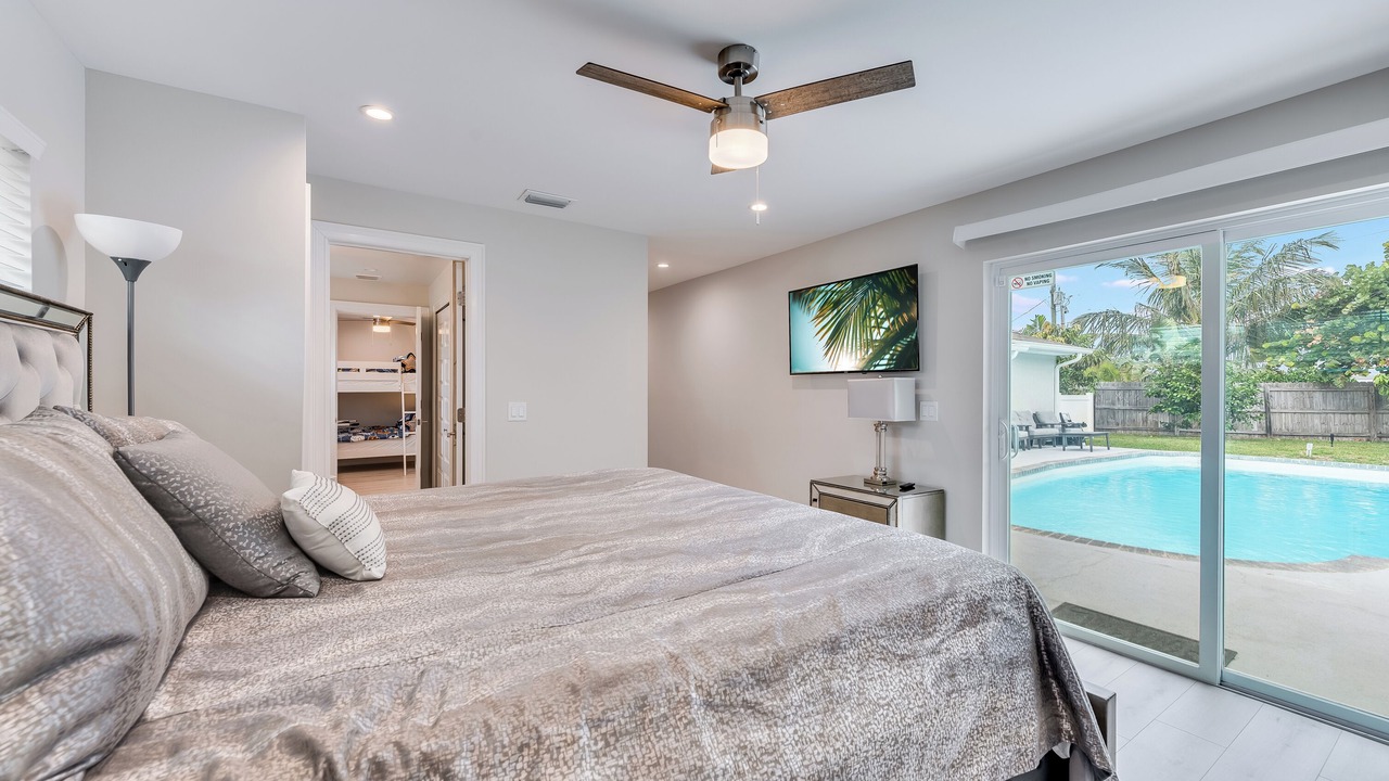 Photo of Bedroom in Seacoast Shores