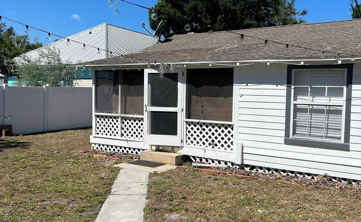 Photo of Outdoor in Wallaces New Smyrna