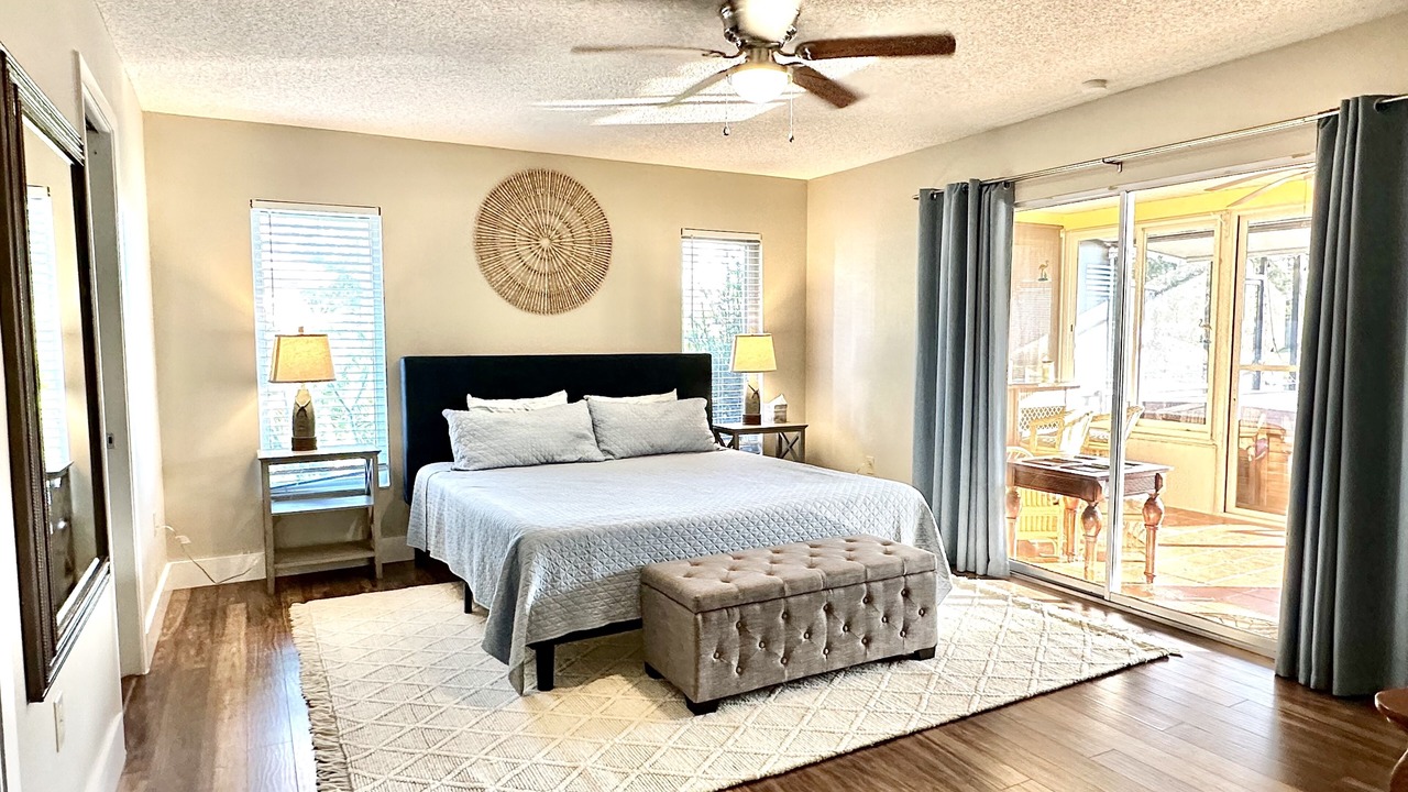 Photo of Bedroom in Englewood