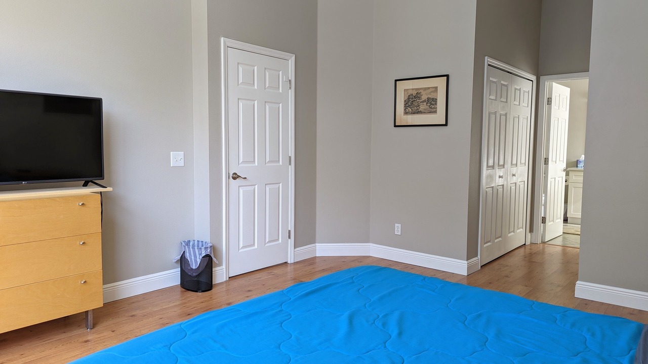 Photo of Bedroom in River Pointe
