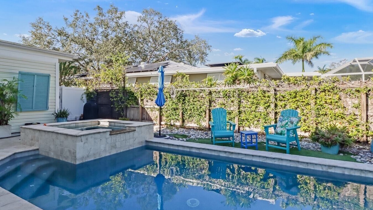 Photo of Outdoor in Central Naples