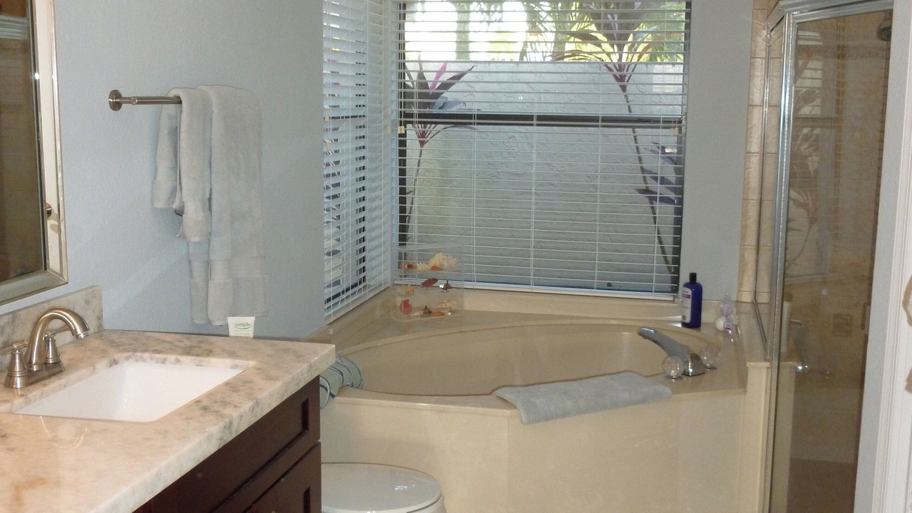Photo of Bathroom in Greenview Shores
