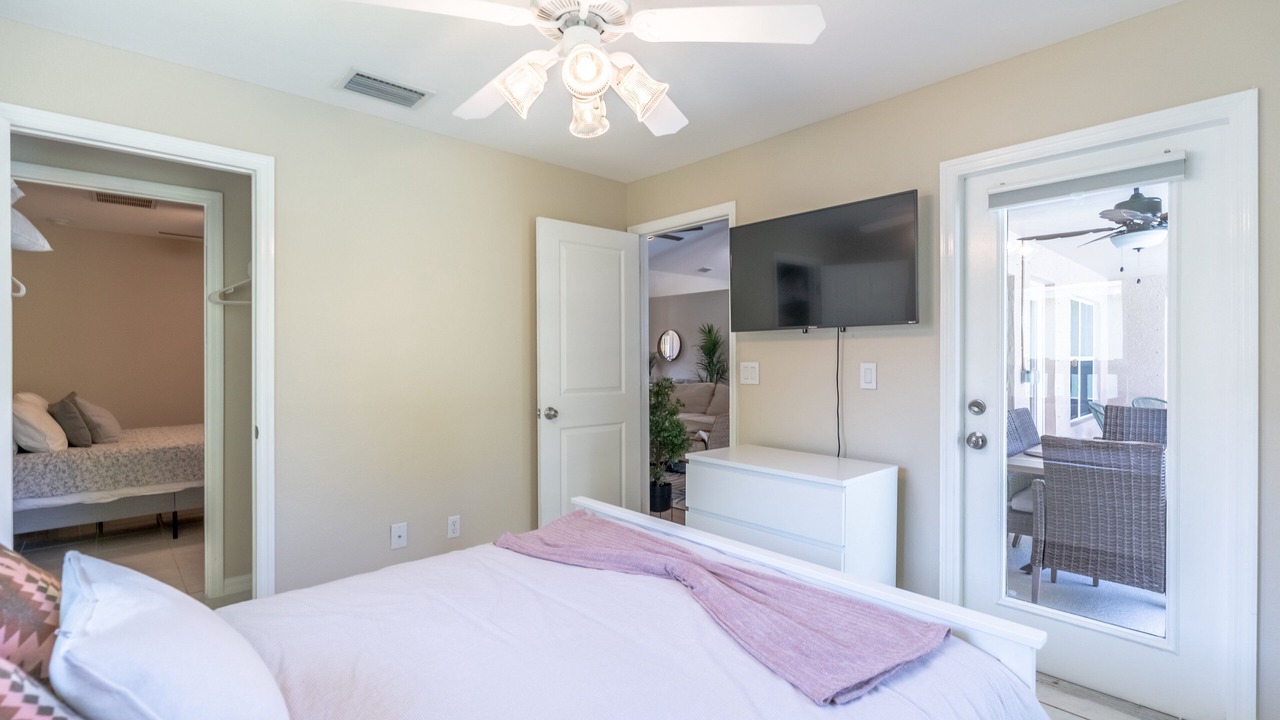 Photo of Bedroom in Diplomat