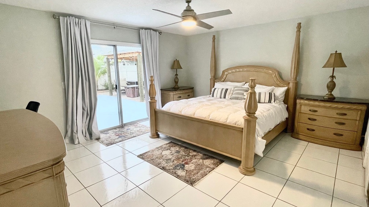 Photo of Bedroom in North Palm Beach Heights
