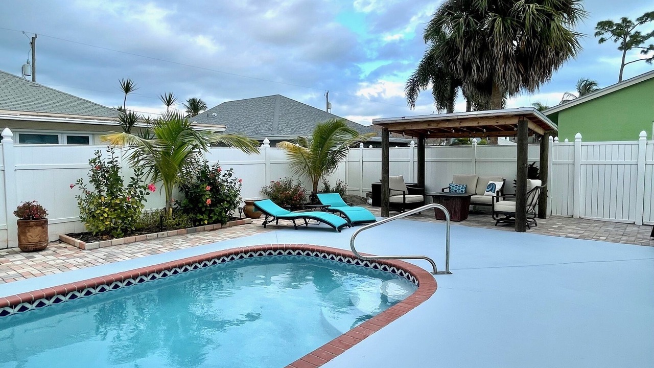 Photo of Outdoor in North Palm Beach Heights