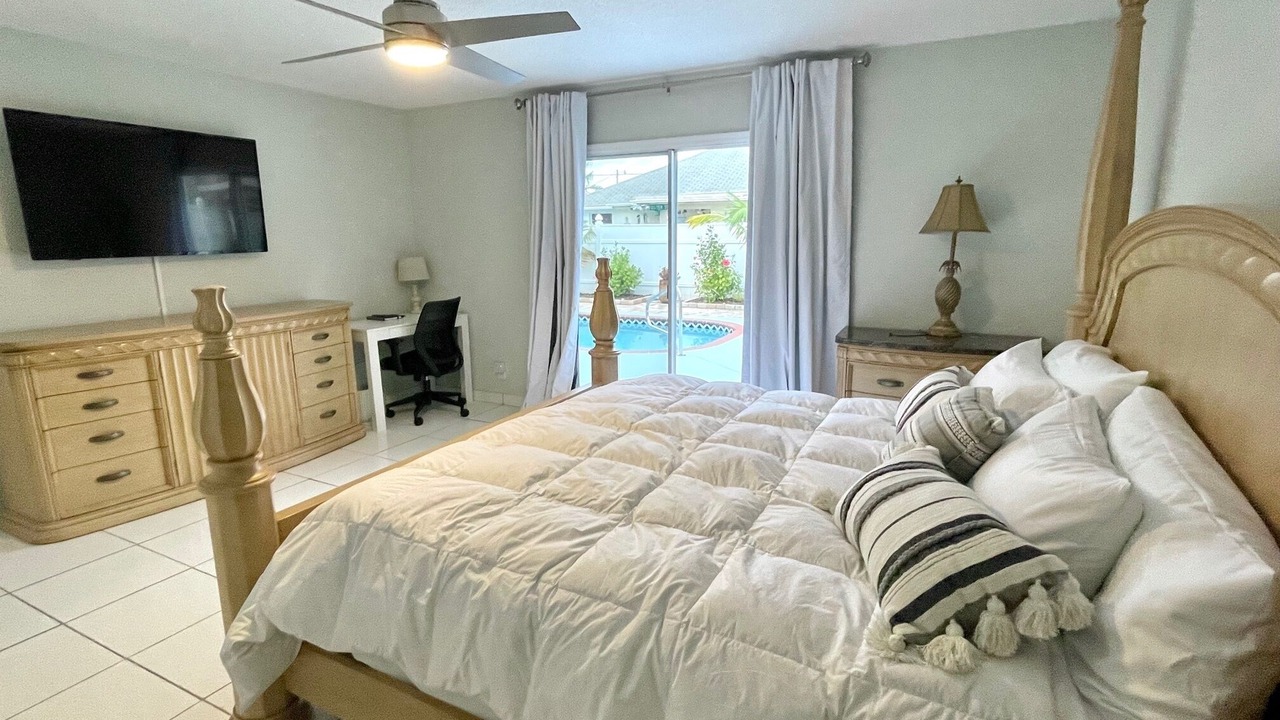 Photo of Bedroom in North Palm Beach Heights