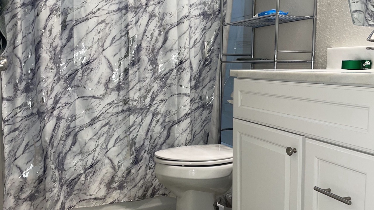 Photo of Bathroom in Englewood East