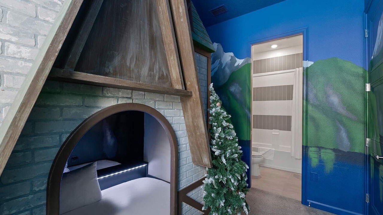 Photo of Bedroom in Loughman