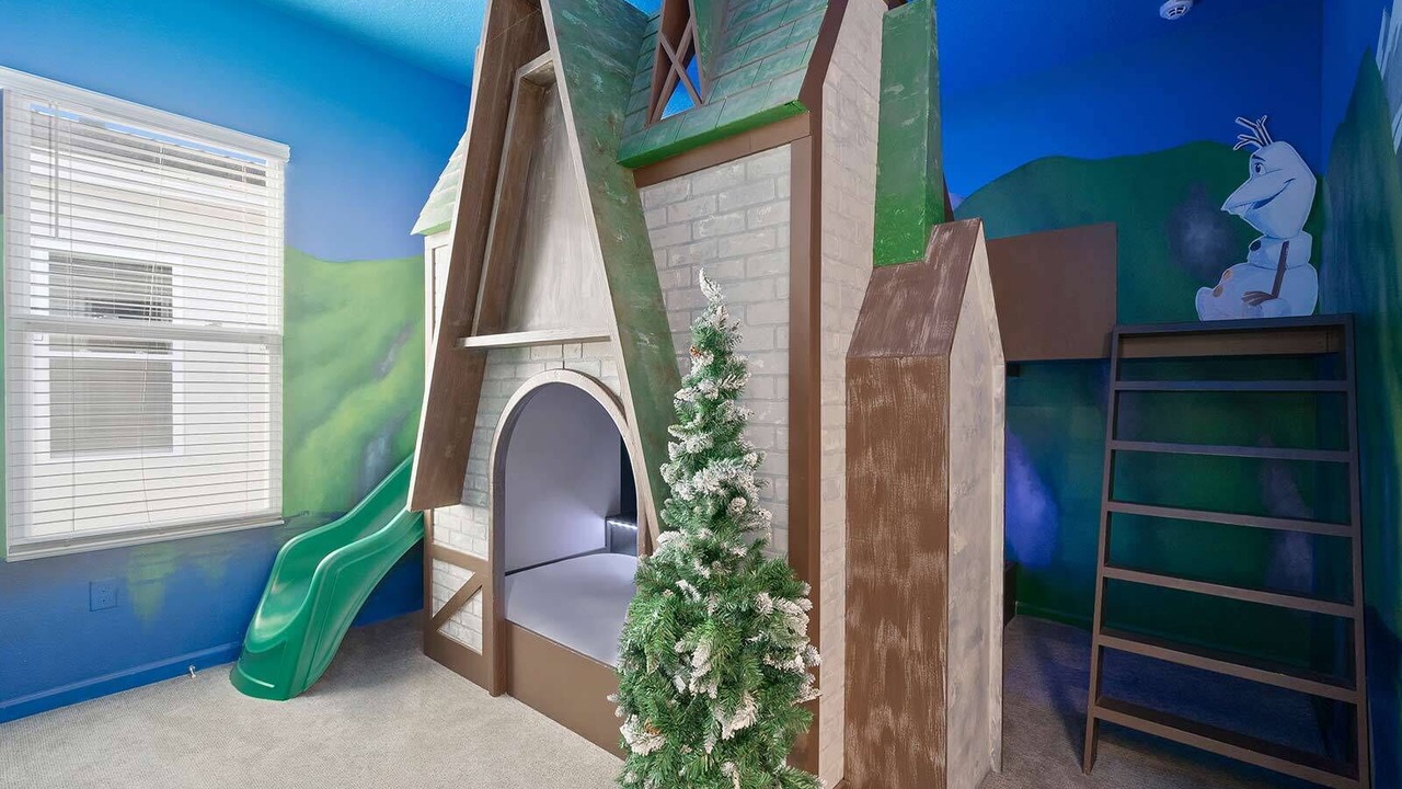 Photo of Bedroom in Loughman