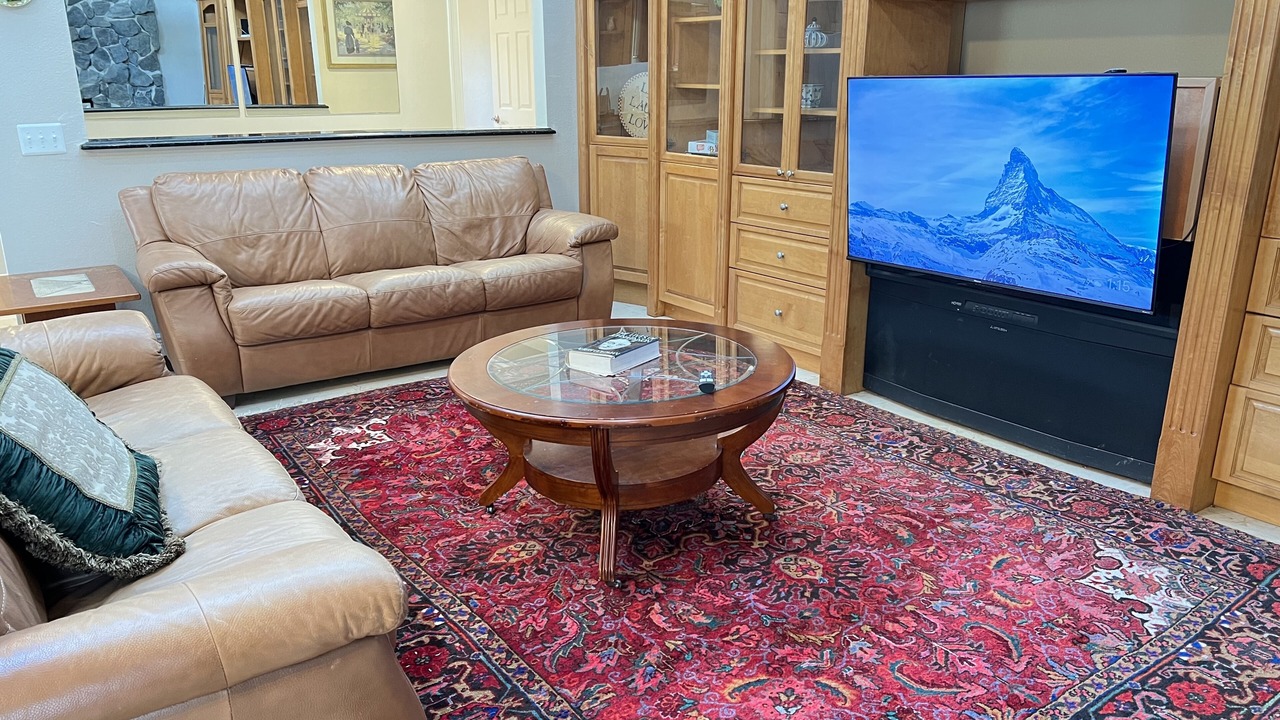 Photo of Livingroom in Longwood