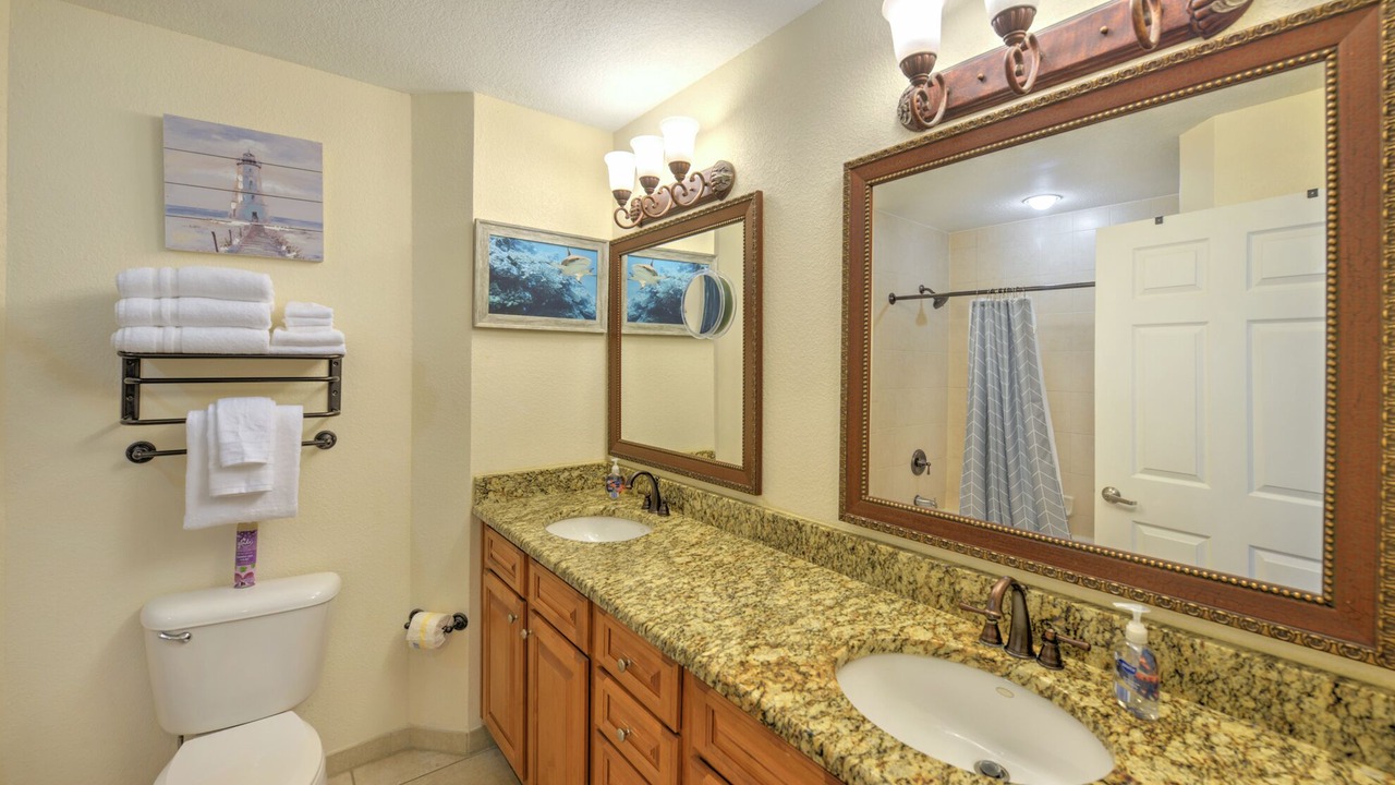 Photo of Bathroom in Ortona Park