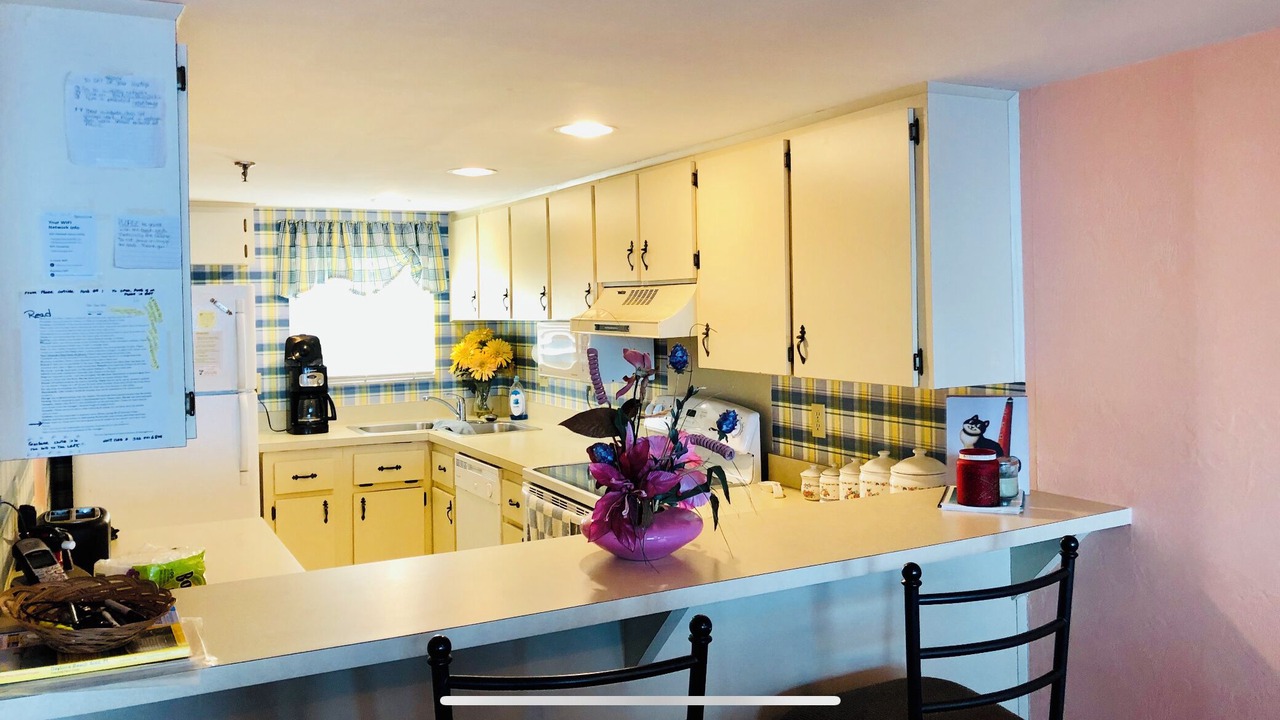 Photo of Kitchen in Ormond-by-the-Sea