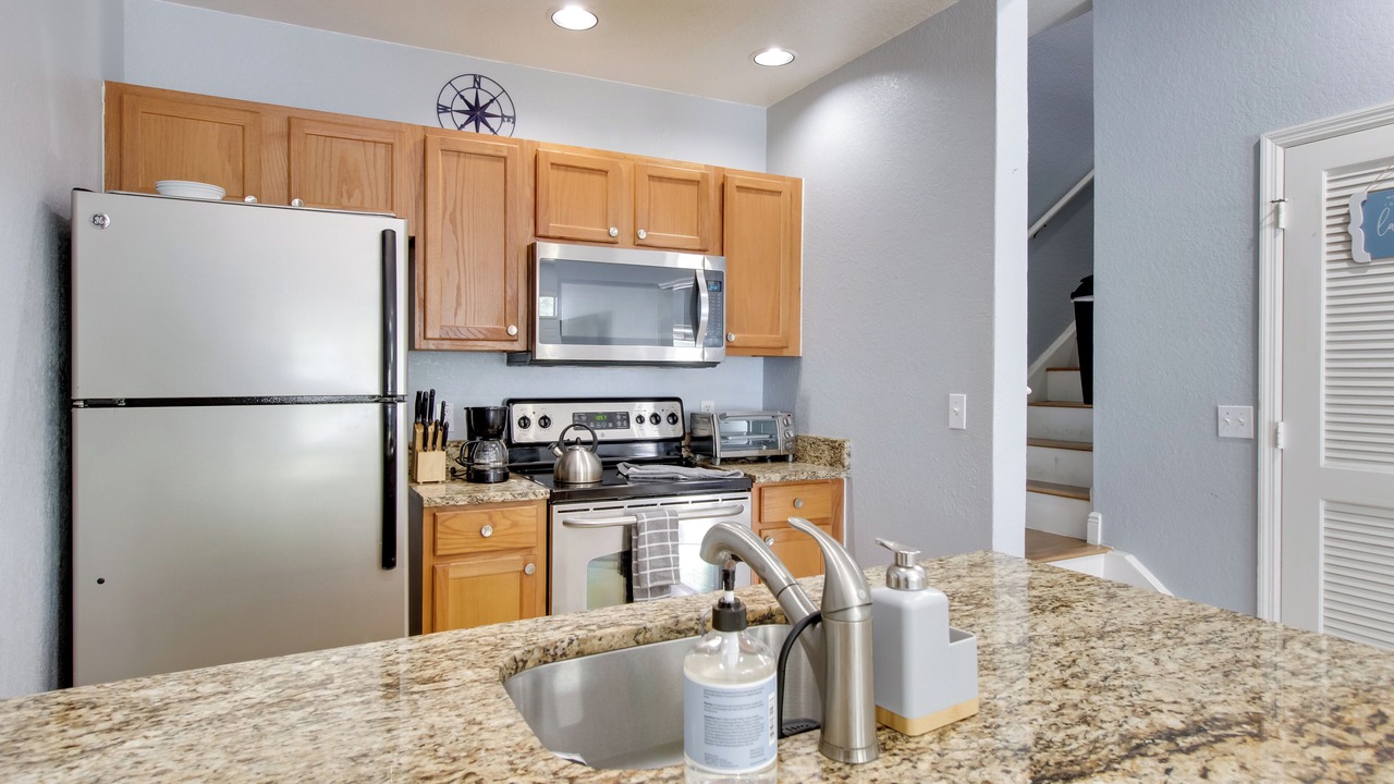 Photo of Kitchen in Venetian Bay Villages