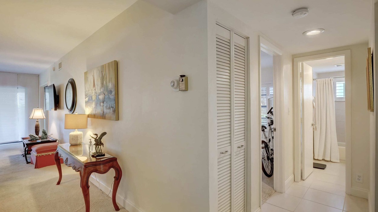 Photo of Bathroom in Kings Lake
