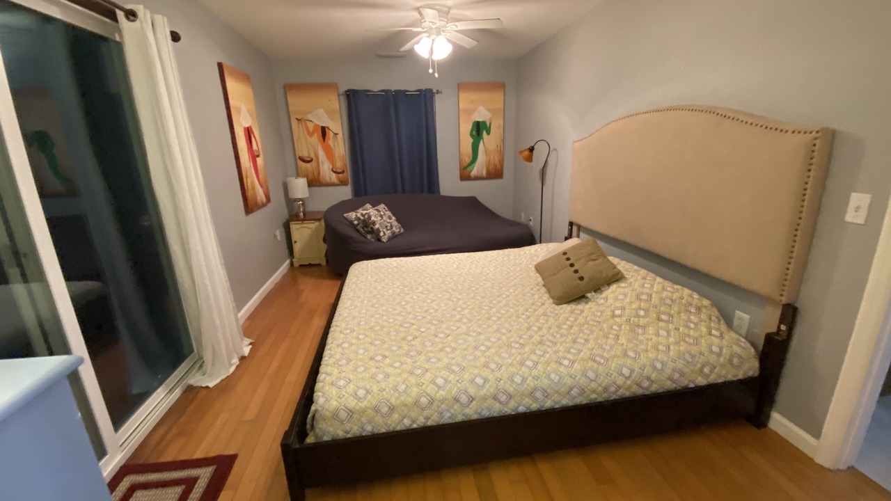 Photo of Bedroom in Horton Shores