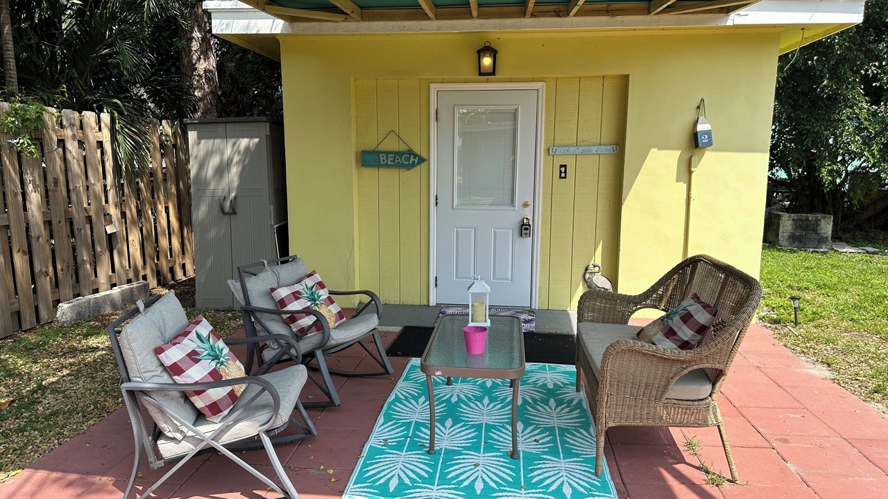 Photo of Patio Balcony in Lake Worth Corridor
