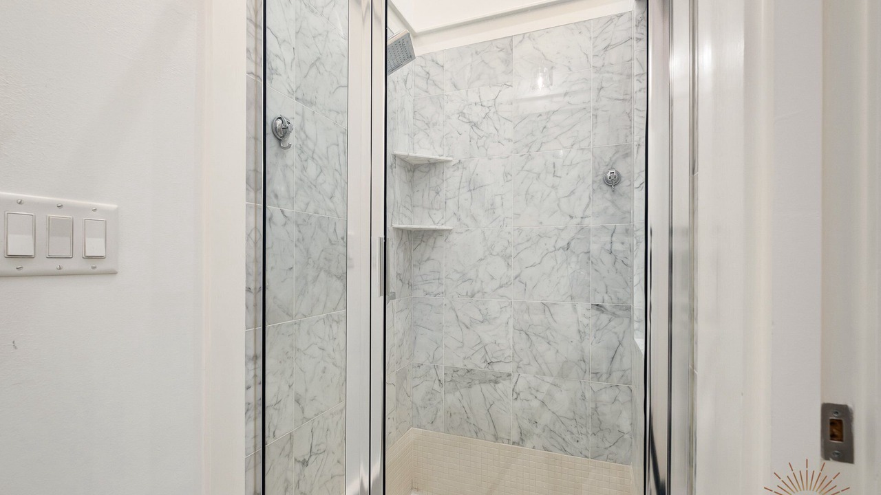 Photo of Bathroom in Delos