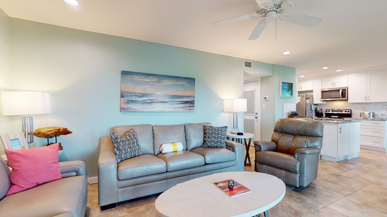 Photo of Livingroom in Miramar Beach