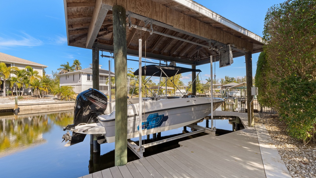 Photo of Others in Manatee Bay