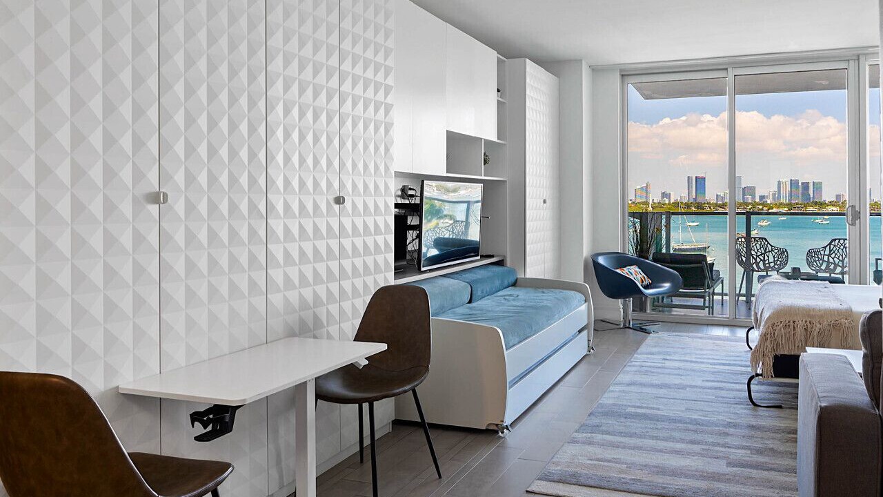 Photo of Livingroom in West Avenue