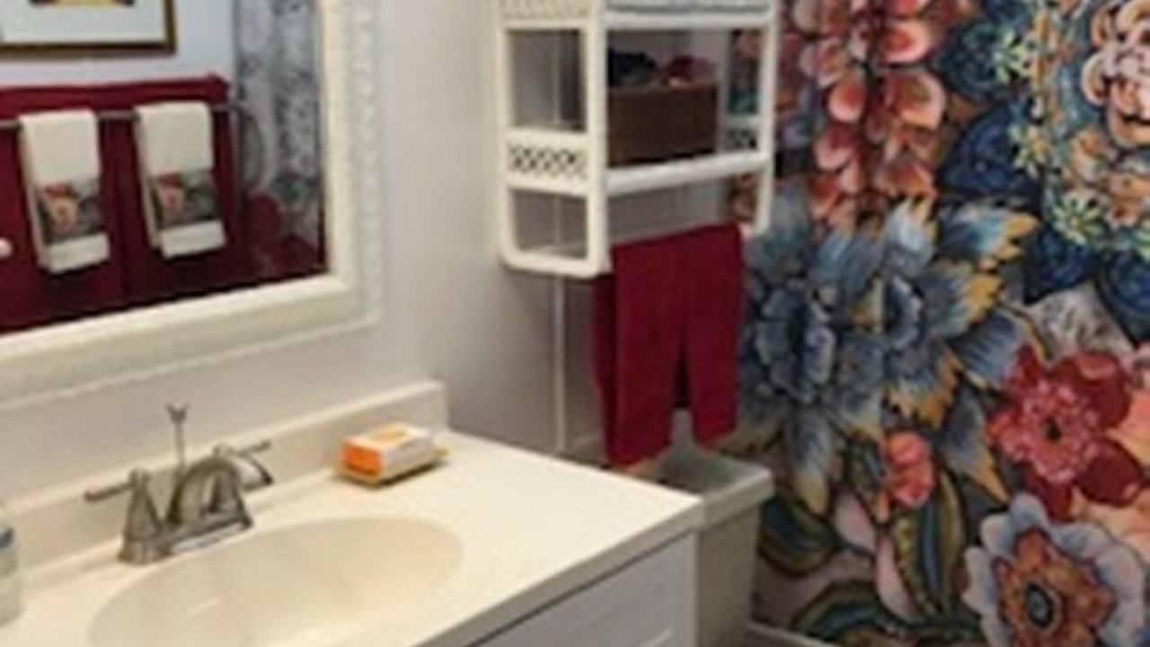 Photo of Bathroom in Astor