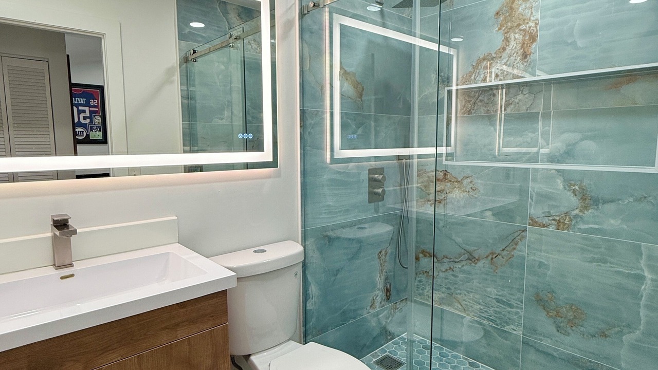 Photo of Bathroom in Whisper Walk
