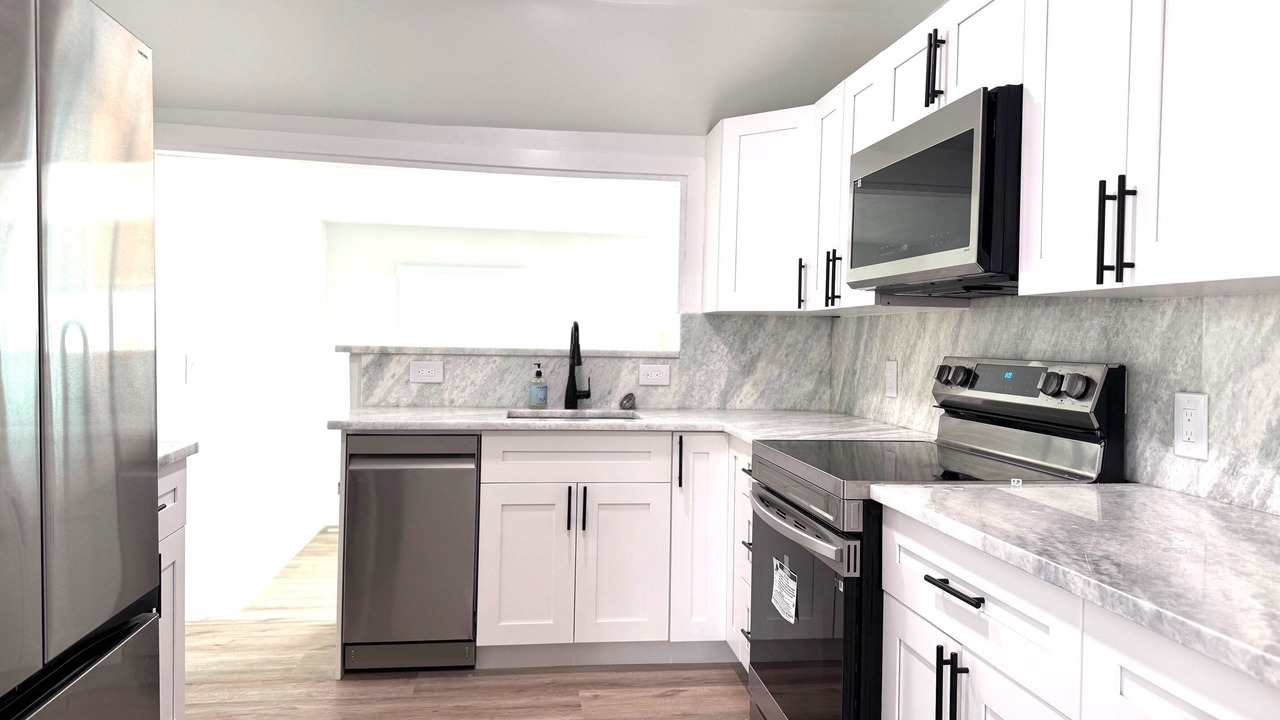 Photo of Kitchen in Longbeach Village