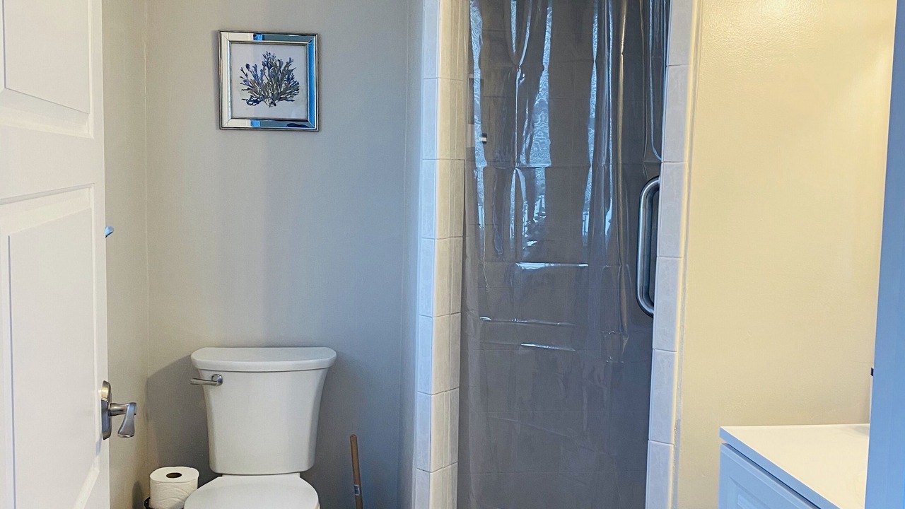 Photo of Bathroom in Isles of Capri