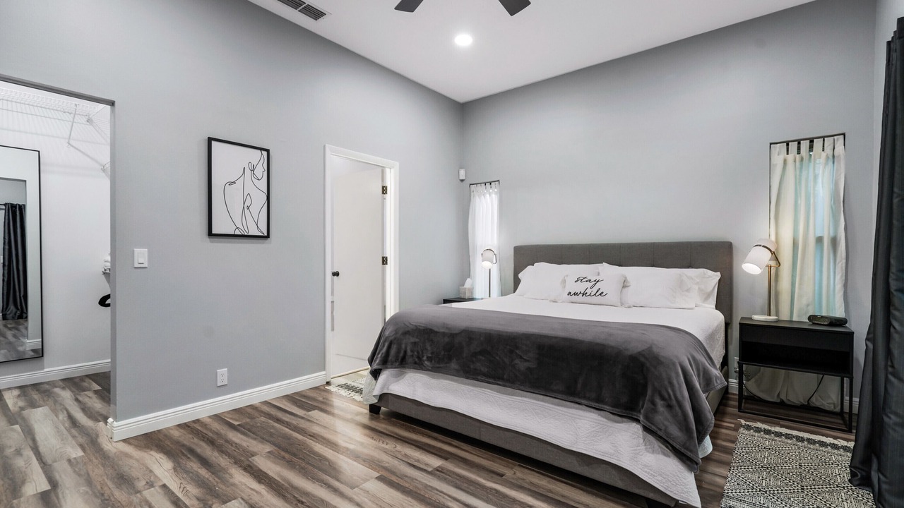 Photo of Bedroom in Country Oaks