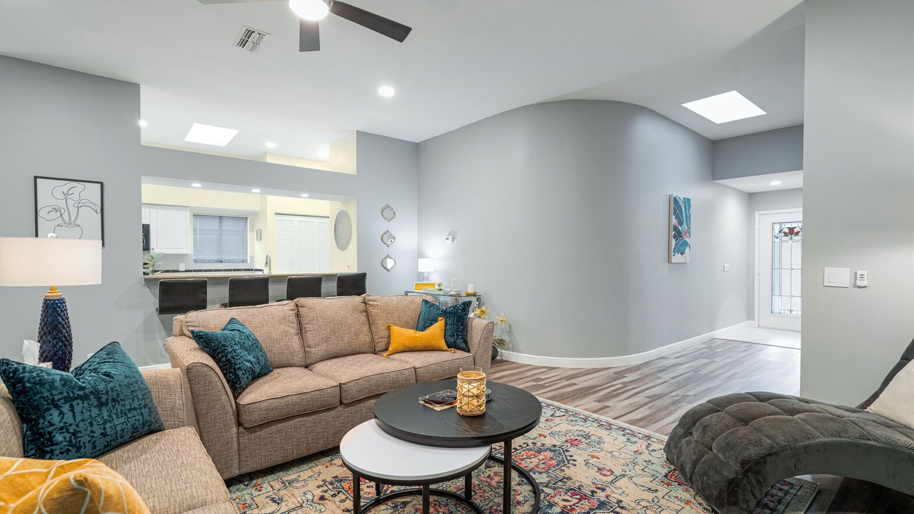 Photo of Livingroom in Country Oaks