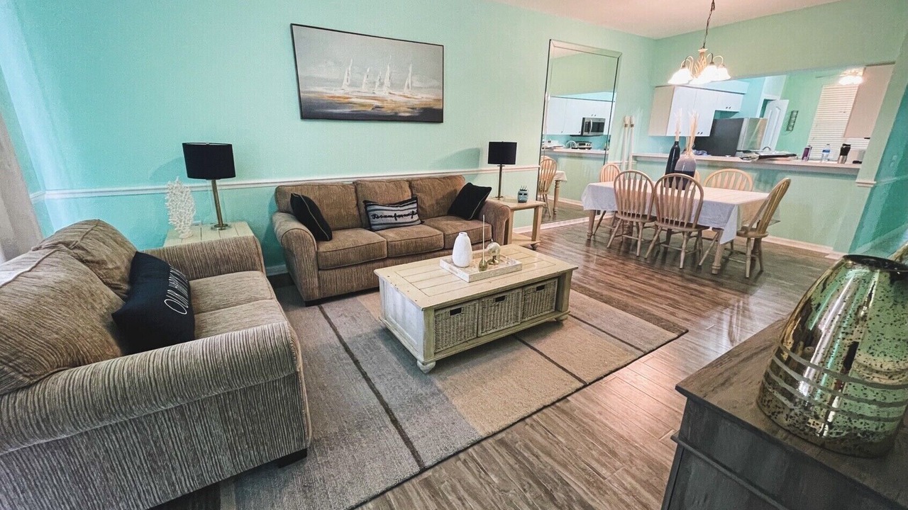 Photo of Livingroom in Stoneybrook