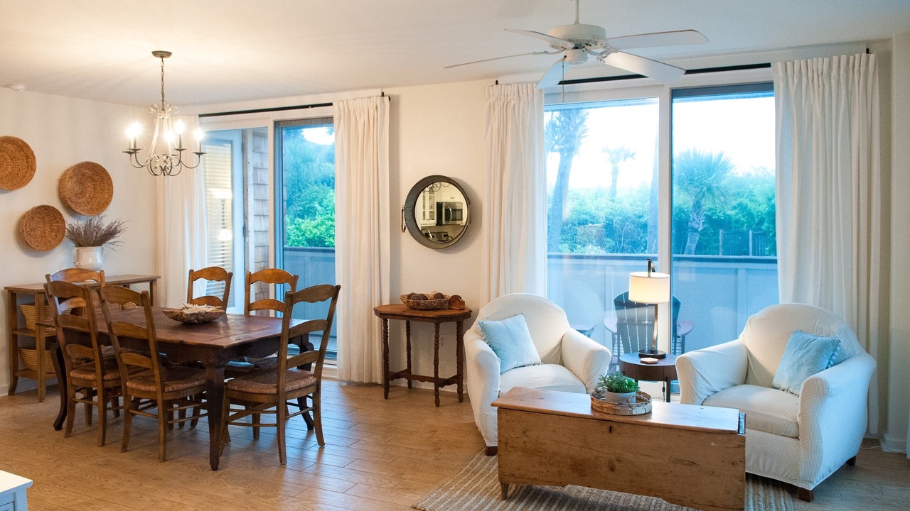Photo of Livingroom in West Beach Village