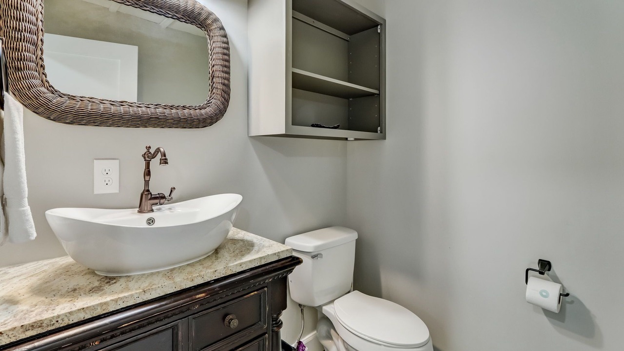 Photo of Bathroom in Amelia City