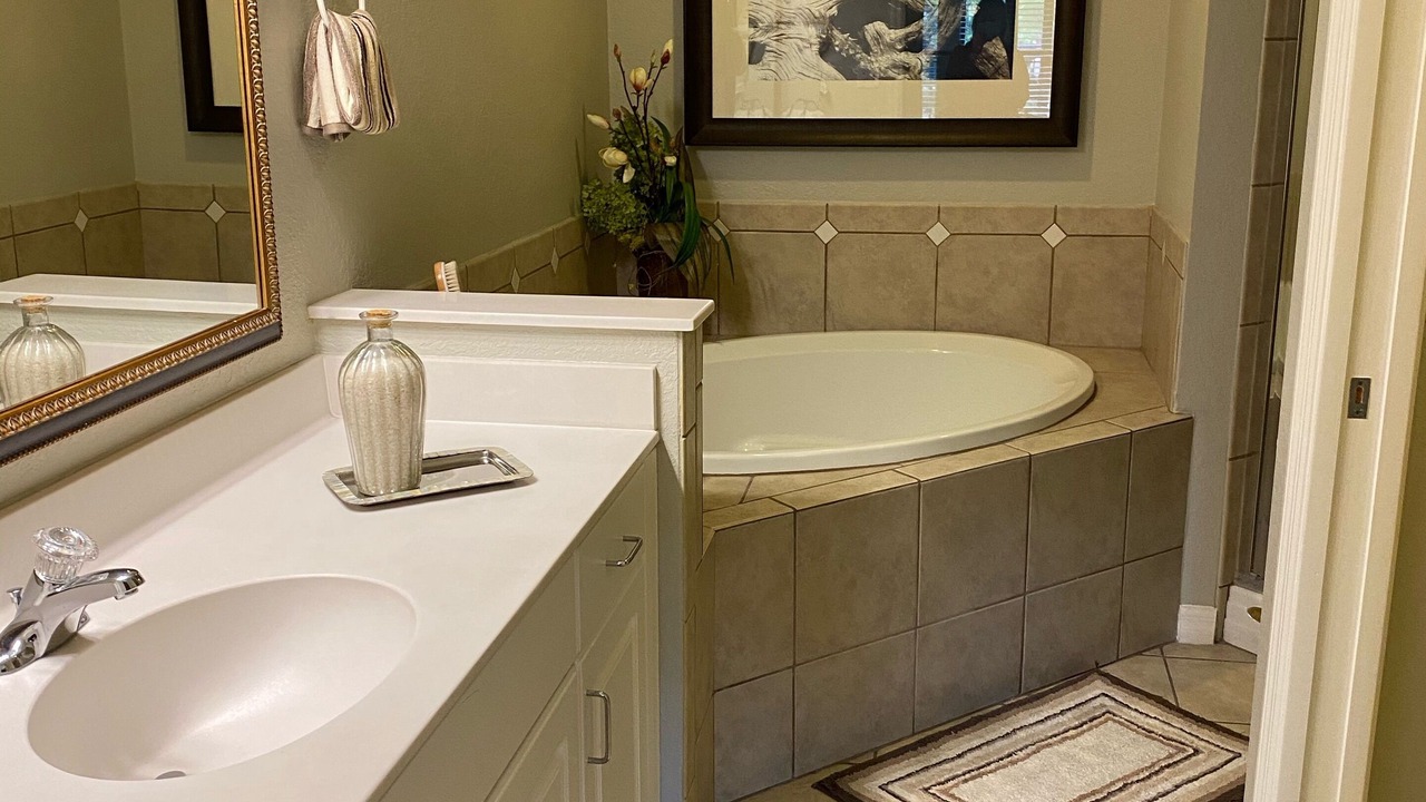 Photo of Bathroom in Orange Lake