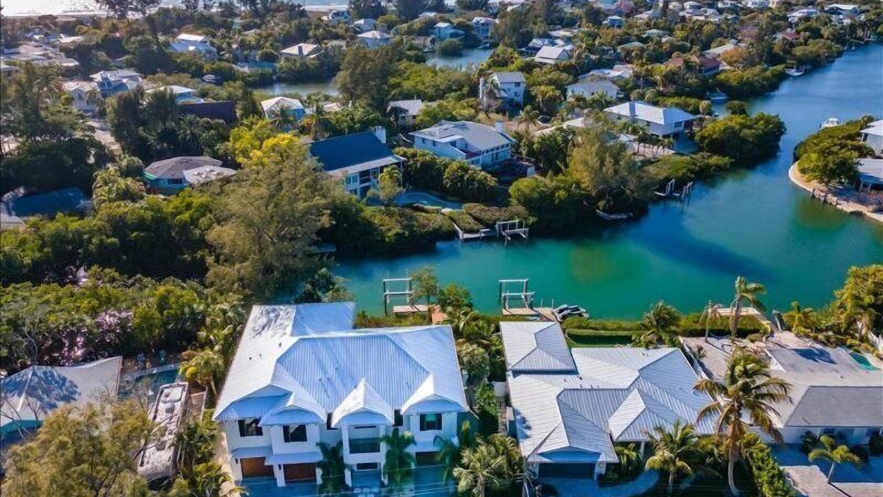 Photo of Others in Anna Maria