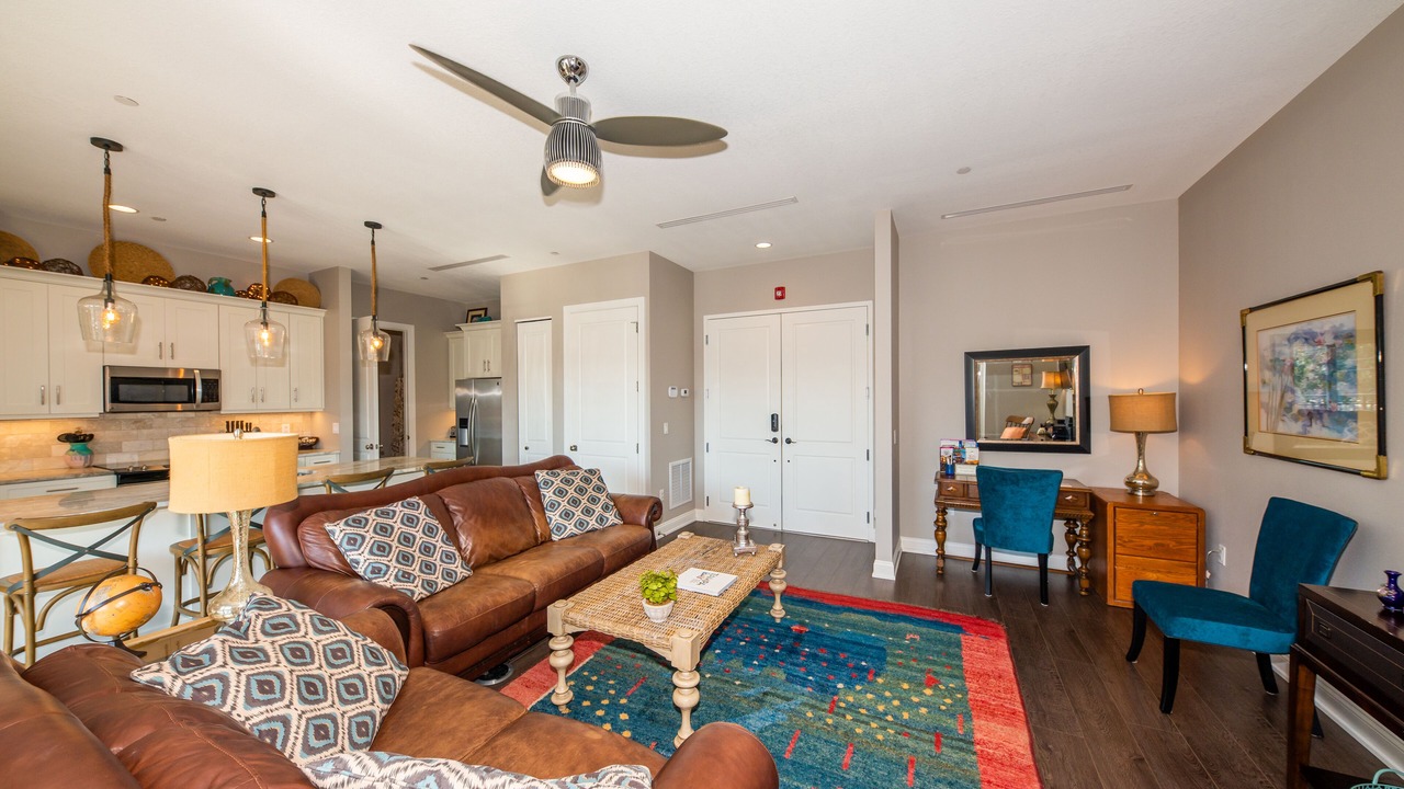 Photo of Livingroom in Downtown Dunedin