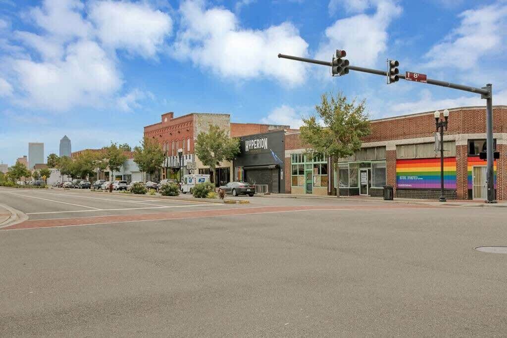 Photo of Others in Springfield