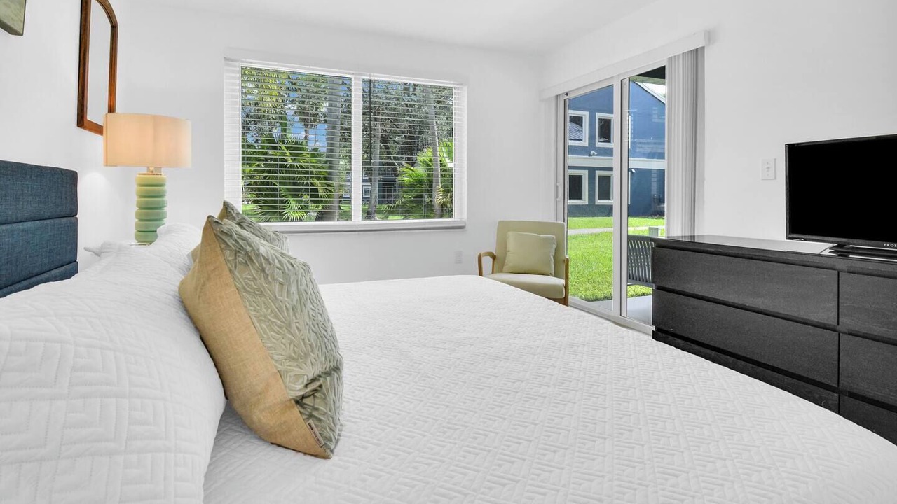Photo of Bedroom in Boca Raton